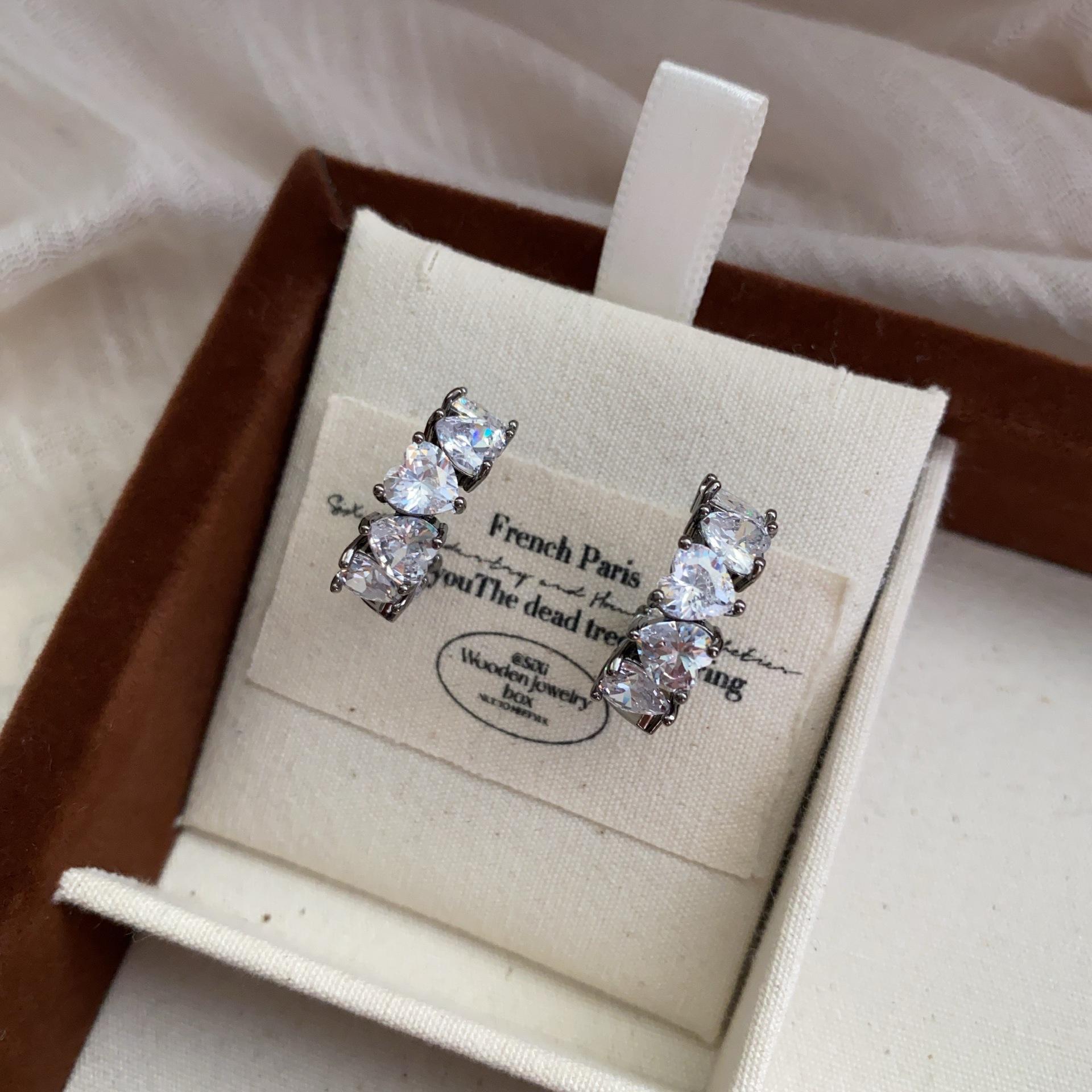 Серебряные Холодный Металл C-Серьги Серьги Холодный Свет Роскошные Сияющие Цирконы Нишевые Премиум Минималистичные C-Кольца Серьги