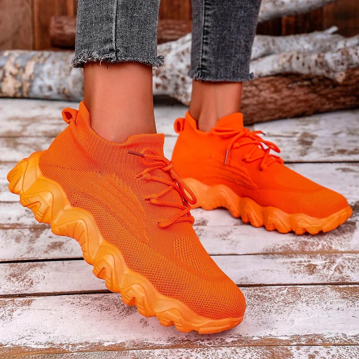 

Женские кроссовки больших размеров, дышащие вязаные носки, слипоны на платформе, летняя женская уличная повседневная легкая спортивная обувь 43 оранжевый