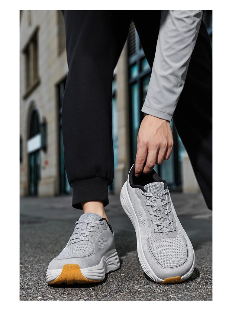 Men's Wide Toe Lightweight Mesh Running & Walking Shoes