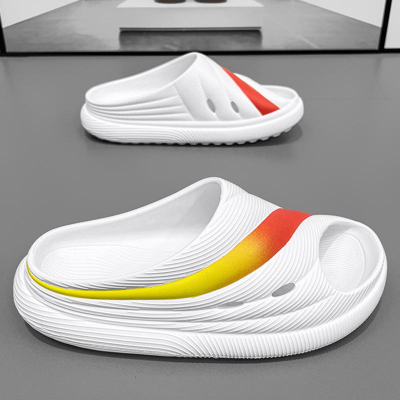 Summer new slippers men's trend indoor and outdoor wear home wear-resistant thick-soled slippers beach shoes