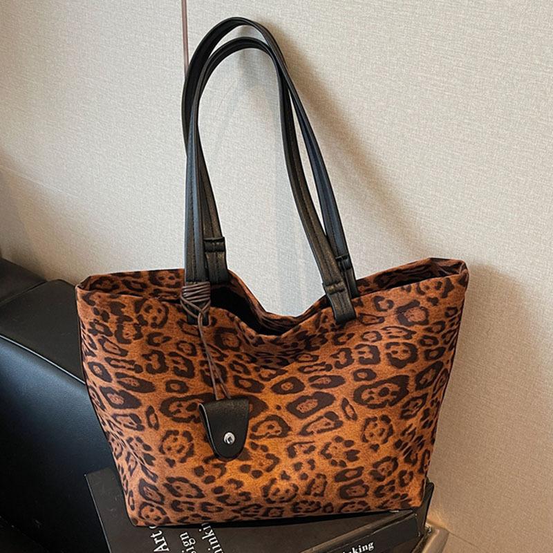 Large capacity casual leopard print bag women's autumn and winter fashion retro shoulder bag commuter tote bag