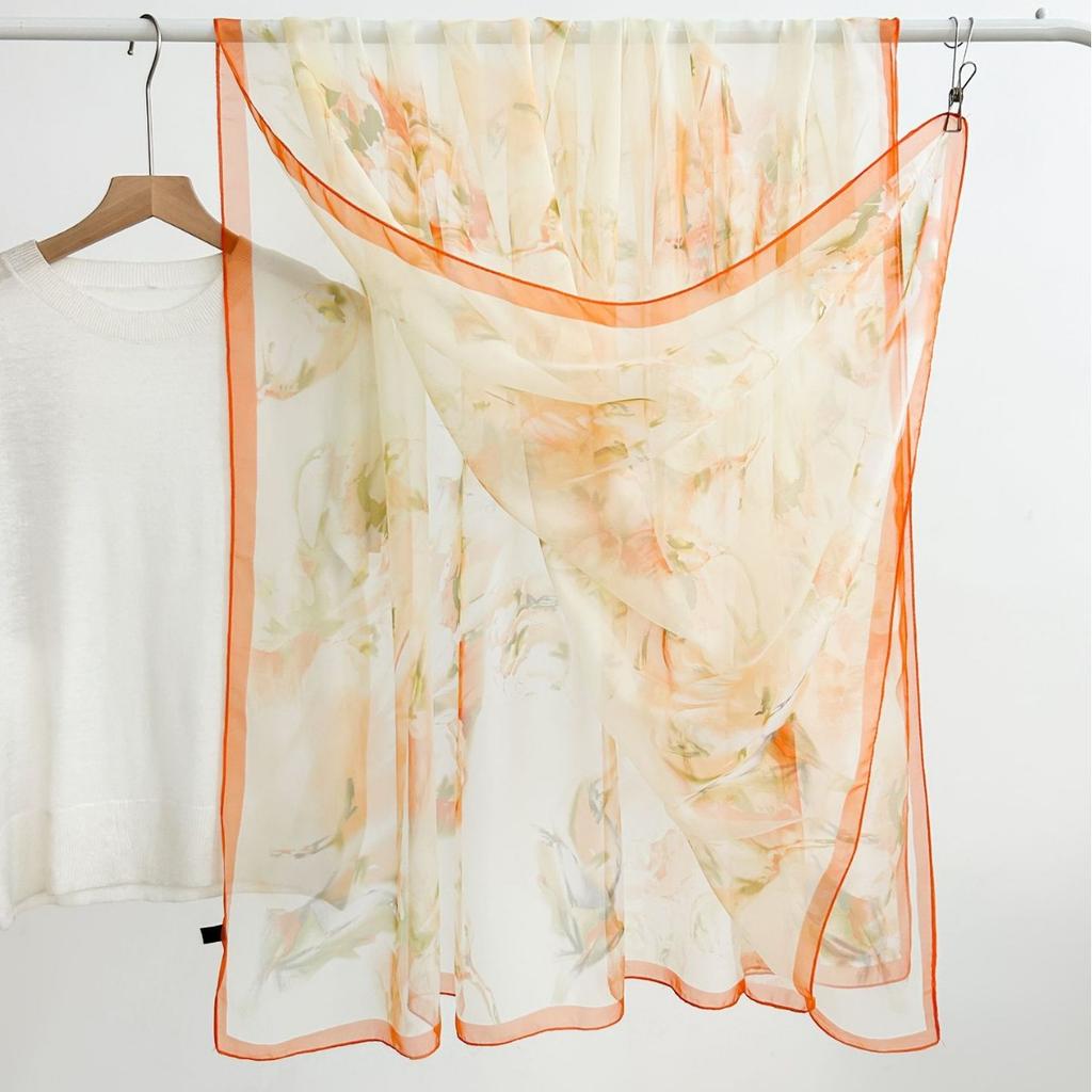 180*135cm Summer Chiffon Silk Scarf Women Outdoor Sunscreen Shawl Soft Bandanna Fashion Luxury Brand Shawl Head long Hijab Wrap