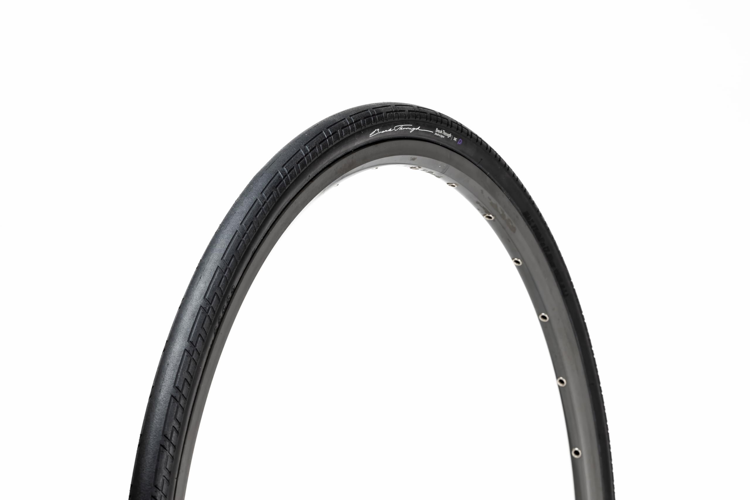 

Panaracer Breakthrough 700x28C Клинчерный Черный F728-BT-B чёрный