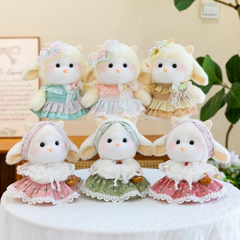 Plush Sheep Keychain With Soft Polyester Fill For Gift And Backpack Decor