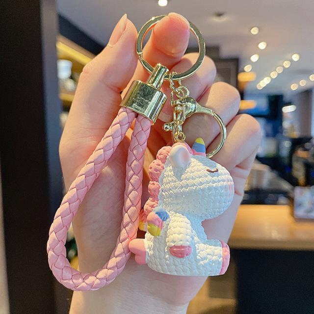 Mignon Licorne Résine Iridescent Animal Cuir Tressage Mode Poupée Sac Pendentif Voiture Pour Filles Cadeau Nouveau Charme de Sac rose