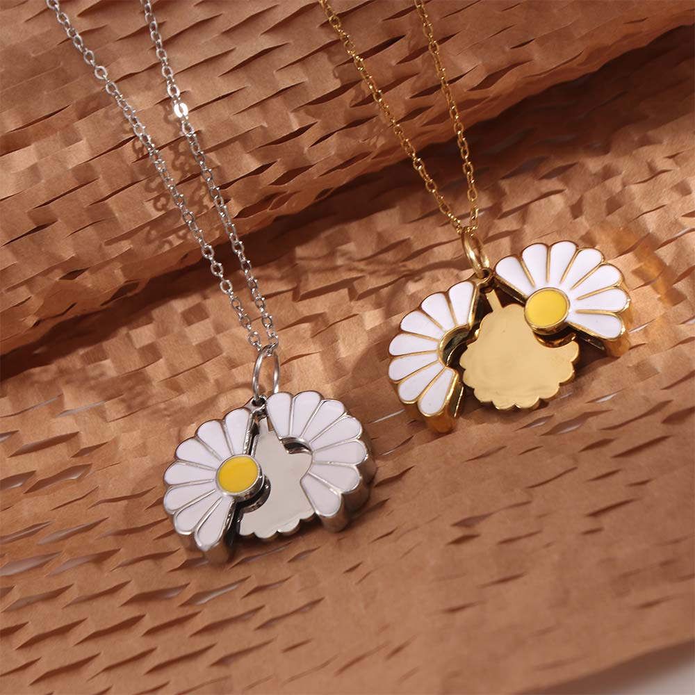 Layered Chain Sunflower Necklace Pendant Handmade Daisy Necklace Jewelry Accessories