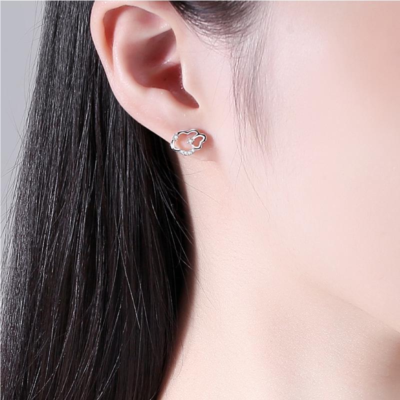 

Baoyilong Korean S925 Silver Romantic Nebula Bangle Necklace & Ear Stud Set for Women 925 Silver