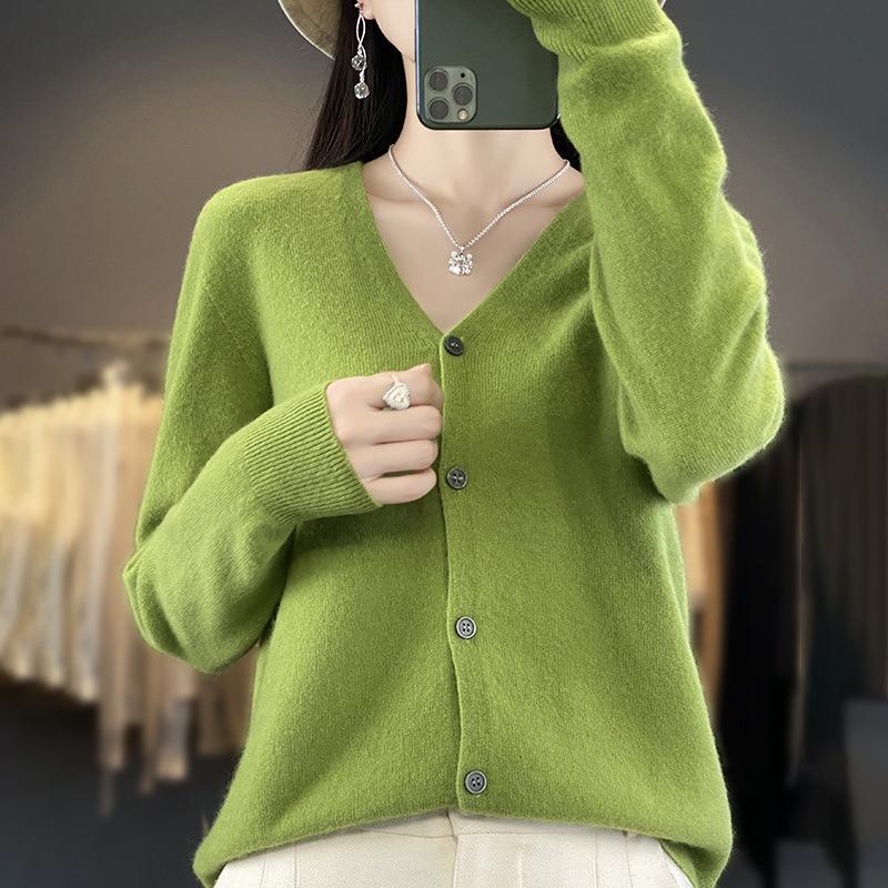 New V-neck Coat for Women In Autumn and Winter, Loose Knitted Sweater