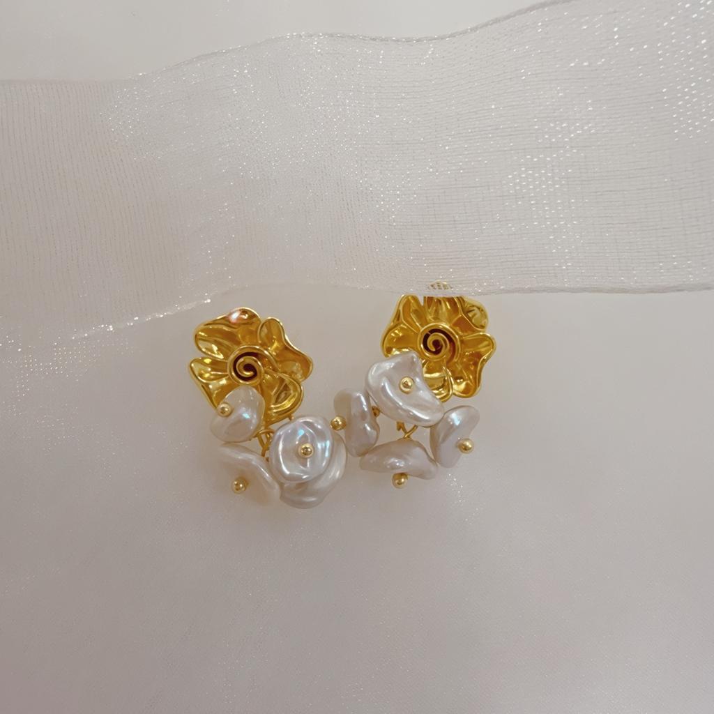 925 Silver Needle Exquisite Woman Natural Keshi Petals Colorful Freshwater Baroque Pearl Earrings Earrings Irregular