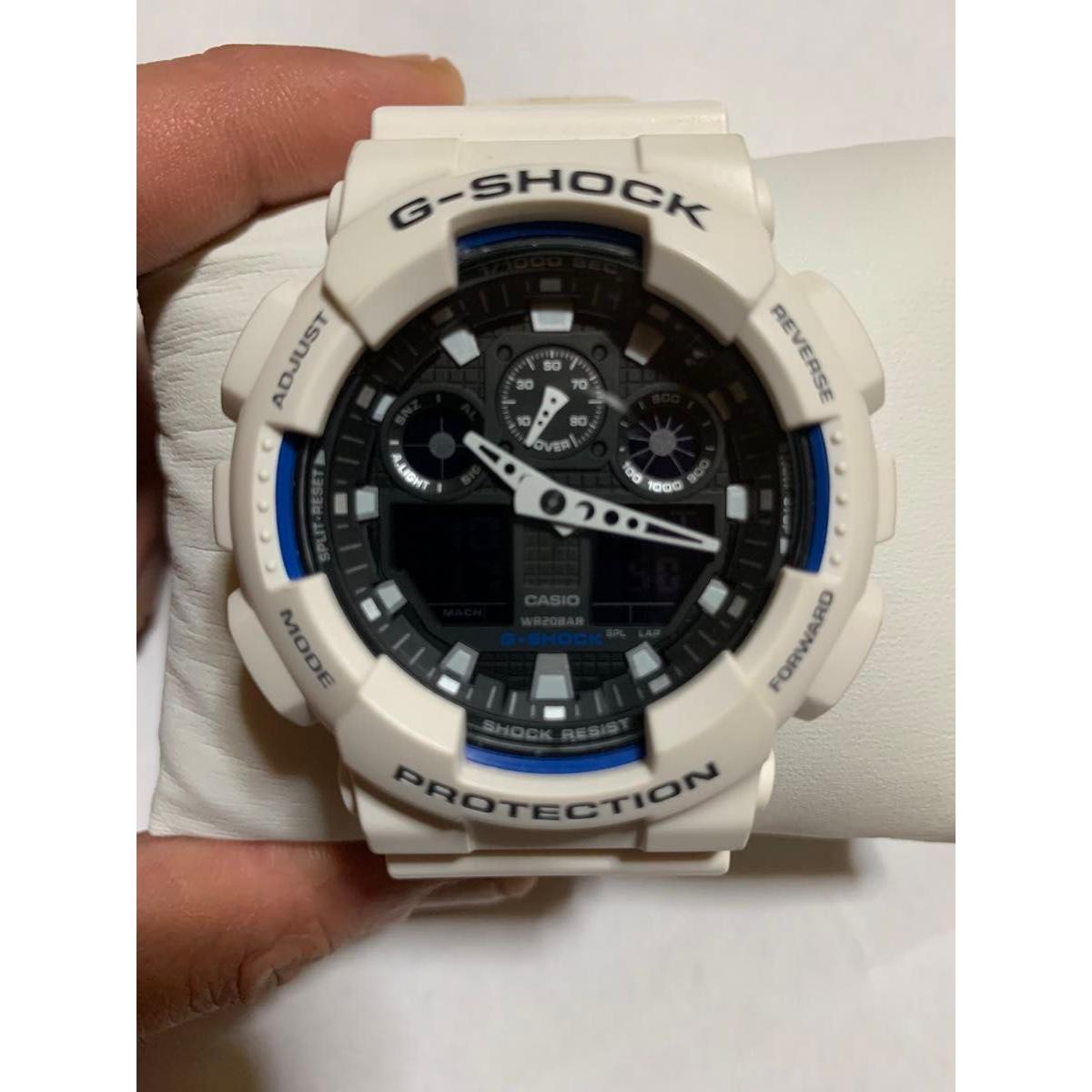 Used Working item CASIO G-SHOCK GA-100B White Ana-Digi Watch
