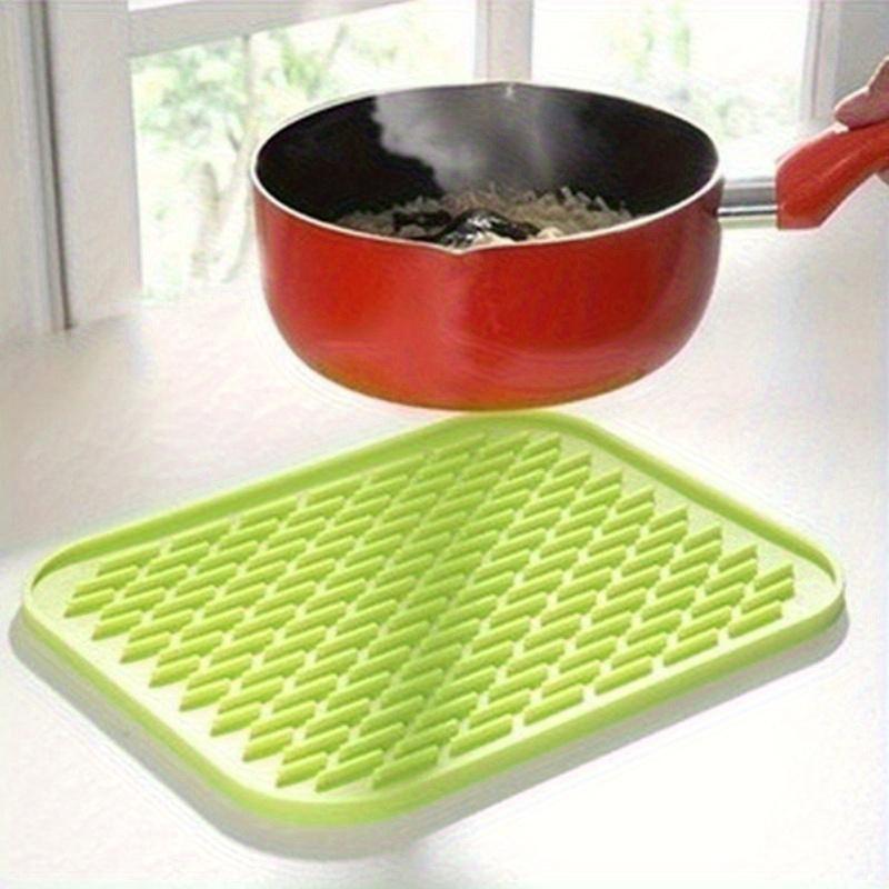 Multifunctional And Durable Silicone Round Non-Slip Heat-Resistant Mat, Coaster Mat, Placemat, Pot Mat, Table Mat