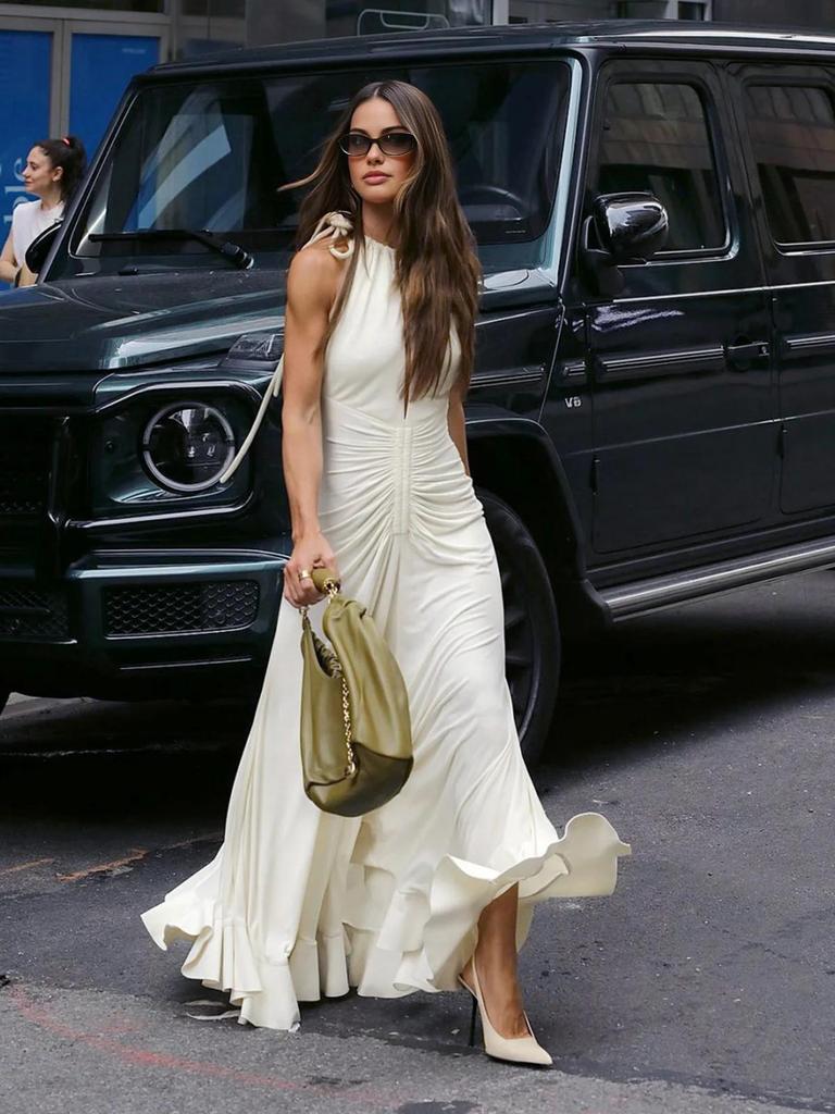 2026 European & American Fashion Pleated Slimming Solid Color Summer Maxi Dress for Women