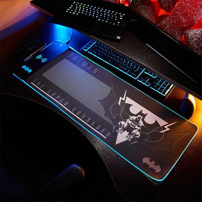 Tapis de souris de jeu XXL - NUMSKULL - Batman - Chargeur sans fil - RGB personnalisable - Antidérapant