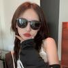 New folding sunglasses female Internet celebrity polarized sunshade sunglasses men's air cushion glasses case