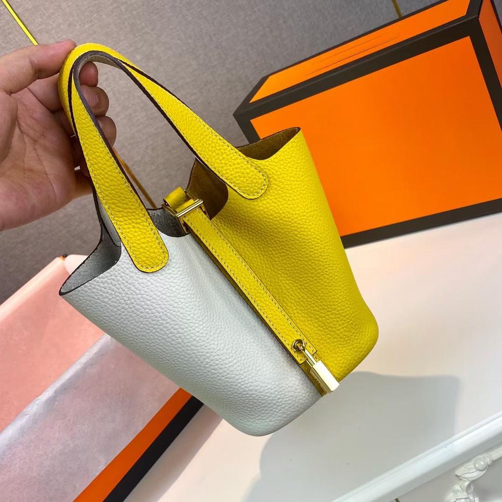 Hochwertige halbhandgefertigte Gemüsekorbtasche togo erste Schicht Rindsleder Pendlertasche echtes Leder tragbare Beuteltasche Damen 18cm