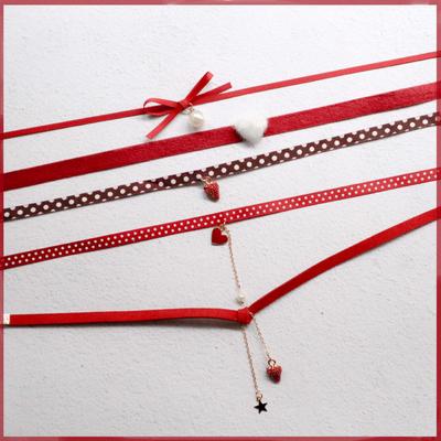 Collier Choker Ruban Pendentif Fraise Perle Bourgogne pour Femmes