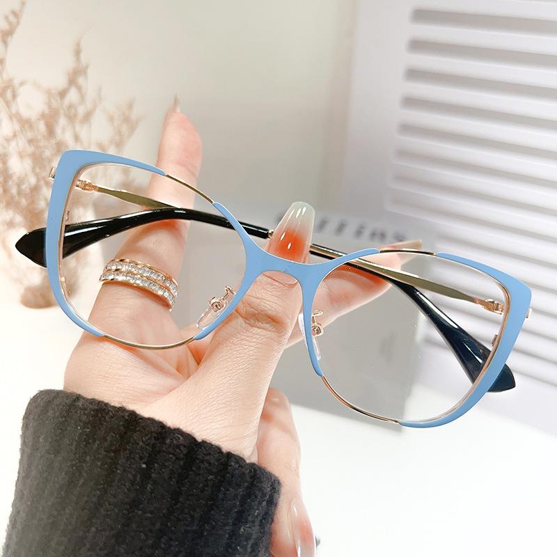 Color Changing Anti Blue Light Glasses, Fashionable Cat Eye Flat Light Glasses, Multi-color Versatile Metal Eyeglass Frame