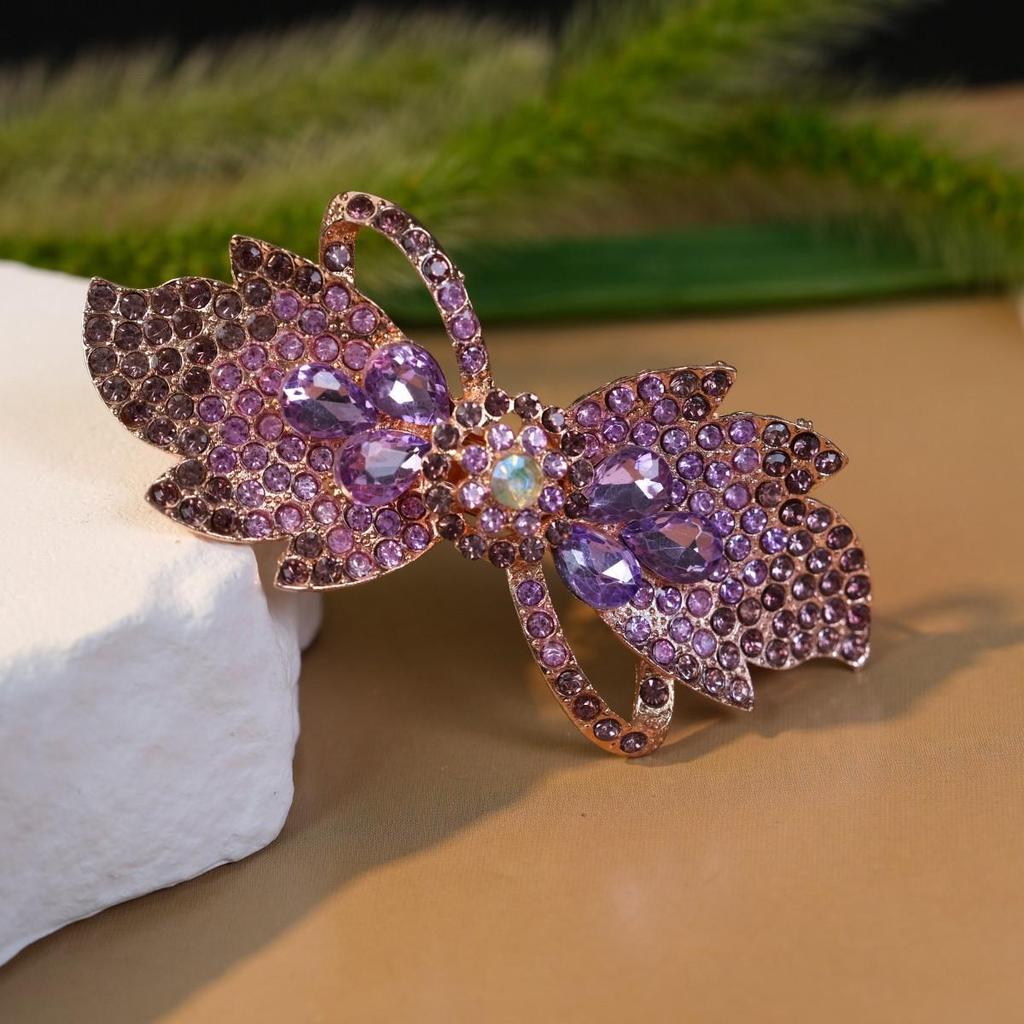 Elegant Rhinestone Alloy Hair Clip - Stylish Versatile Updo Accessory for Women