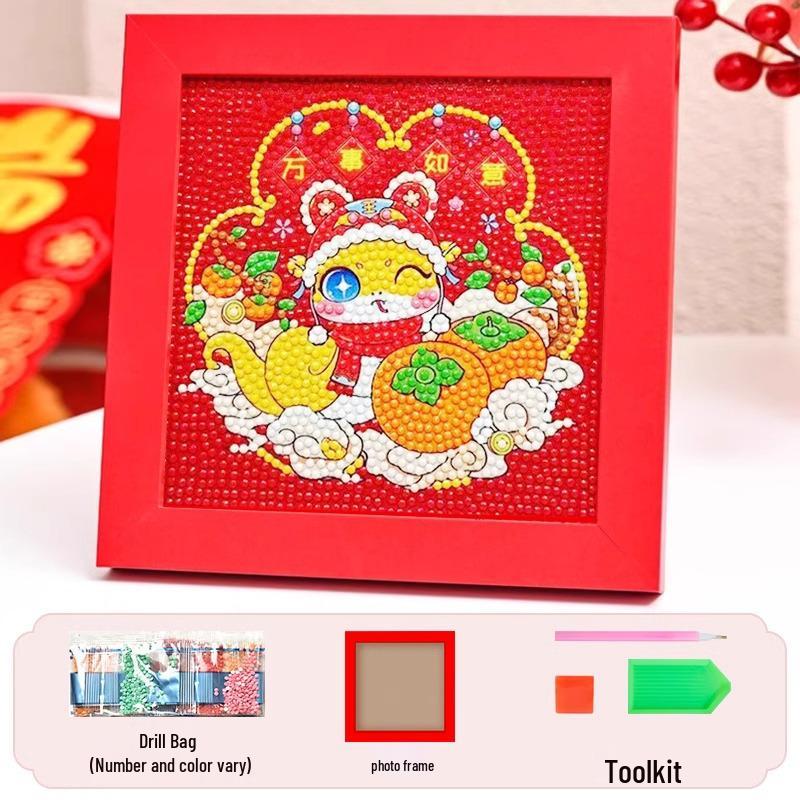 

Новогодний набор для алмазной вышивки «Змея» своими руками: Декоративная игрушка-раскраска с полной выкладкой для детей