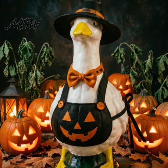 Whimsical Outdoor Decoration Halloween Mini Desk Goose Statue, Cute Small Figurine with Pumpkin Apron Statue And Wizard Hat for Home Office