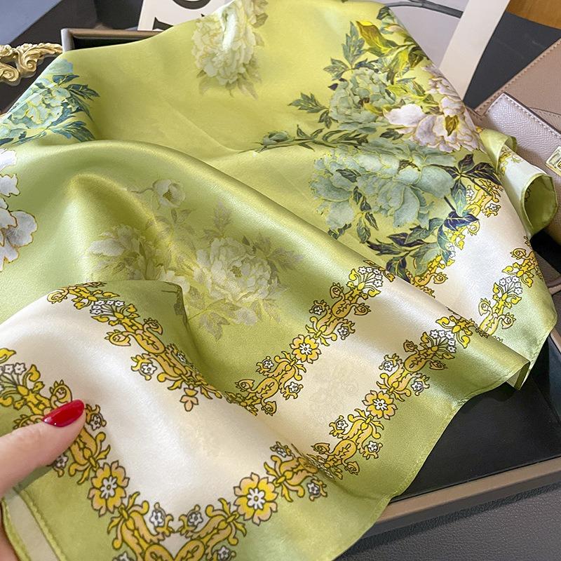 Women S Fresh Sweet Green Floral Silk Small Square Scarf For Spring Summer