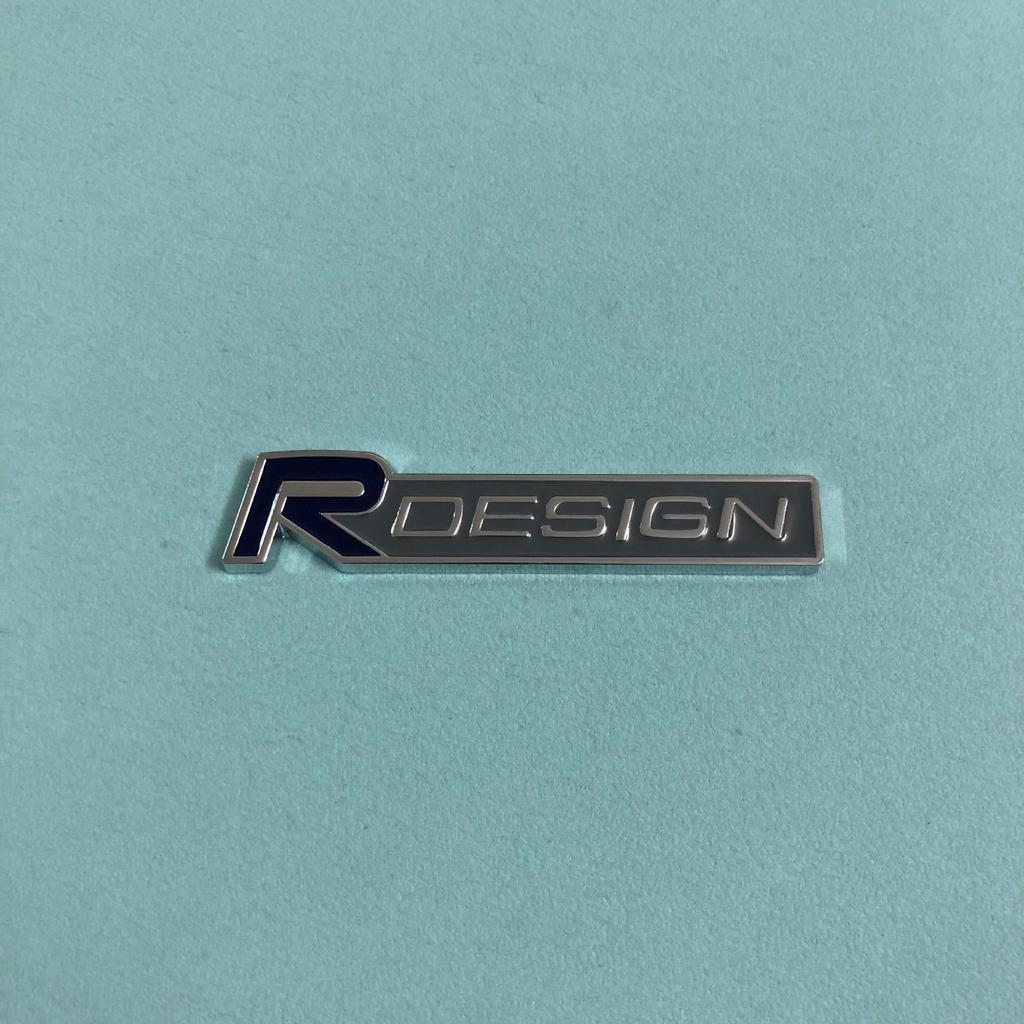 RDESIGN Kovová samolepka znaku na blatník a záď pro Volvo XC60/S60/V60