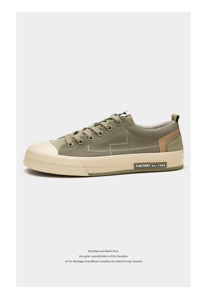 Men's Spring Korean-Style Canvas Shoes: Trendy, Versatile, Low-Top, Flat-Soled, Lace-Up, Comfortable, Casual Skate Sneakers.