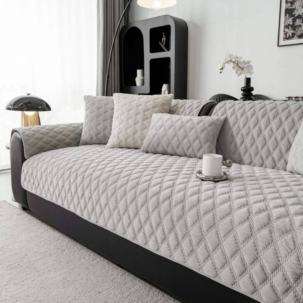 

Nordic Style Sofa Slipcover Non Slip All Season Thickened Flannel Winter Plush Couch Cover for Living Room 70*70cm