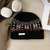 Retro Fair Isle Jacquard Woolen Hat for Men and Women in Autumn and Winter Versatile Face Showing Small Warm Ear Protection Cap