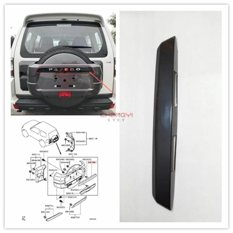 Ersatzradabdeckung Kennzeichenleuchte Zierleiste Obere Abdeckung Für Pajero Montero V83W V85W V93W V97W V98W 6430A106XA 6430A107XA gray