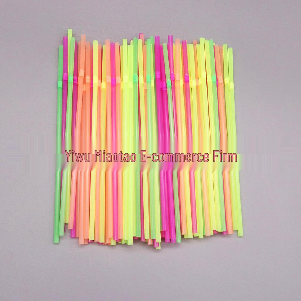 Colored Bendable Plastic Drink Straws, 100 Pieces, Food-Grade PP, Black, Suitable for Soy Milk.