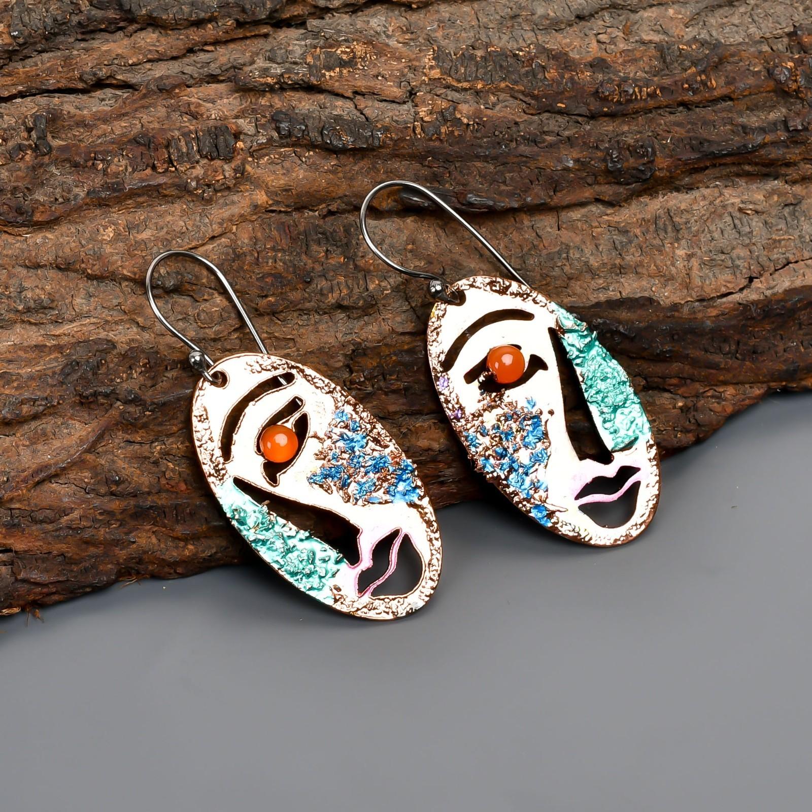 

Круглый сердоликовый камень Медный подвесной крючок Многослойные гальванизированные серьги Ювелирные изделия V-93