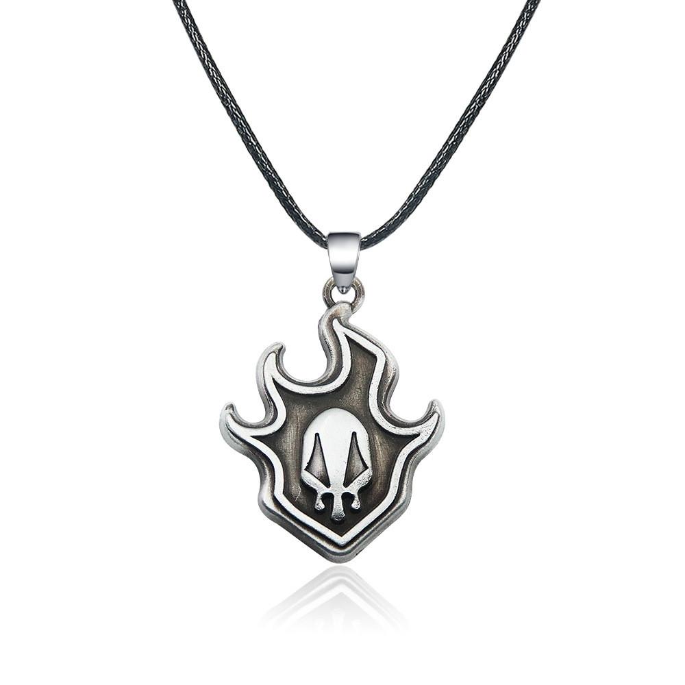 Bleach Kurosaki Ichigo Bull Head Skull Mask Flame Metal Pendant Necklace For Fans