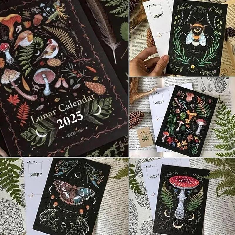 Lunární kalendář Dark Forest 2025 obsahuje 12 originálních ilustrací kreslených v průběhu roku 12 měsíční barevný nástěnný kalendář
