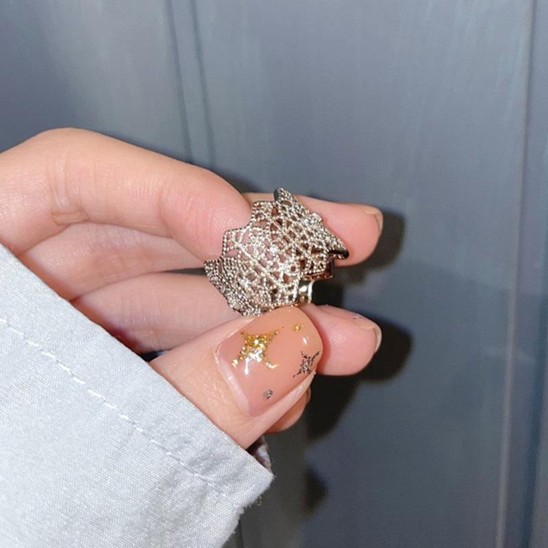 1Pc Fashion Lightweight Luxury Retro Court Style Ring, High-end Atmospheric Style, Fashion Trend