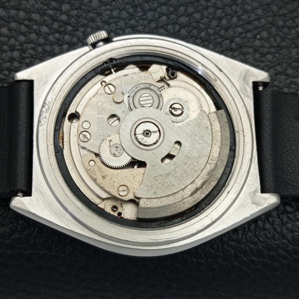 SEIKO 5 AUTOMATIC JAPAN 7009A MENS VINTAGE GREY COLOR DIAL WATCH a701305-5
