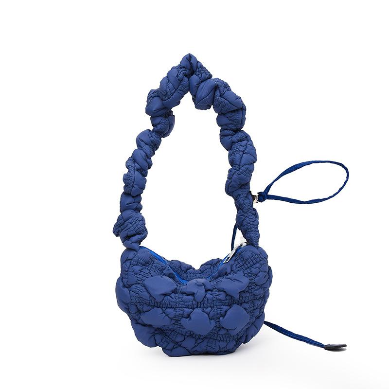 Summer new dumpling bag niche cute wind cloud pleated bag casual simple shoulder messenger bag