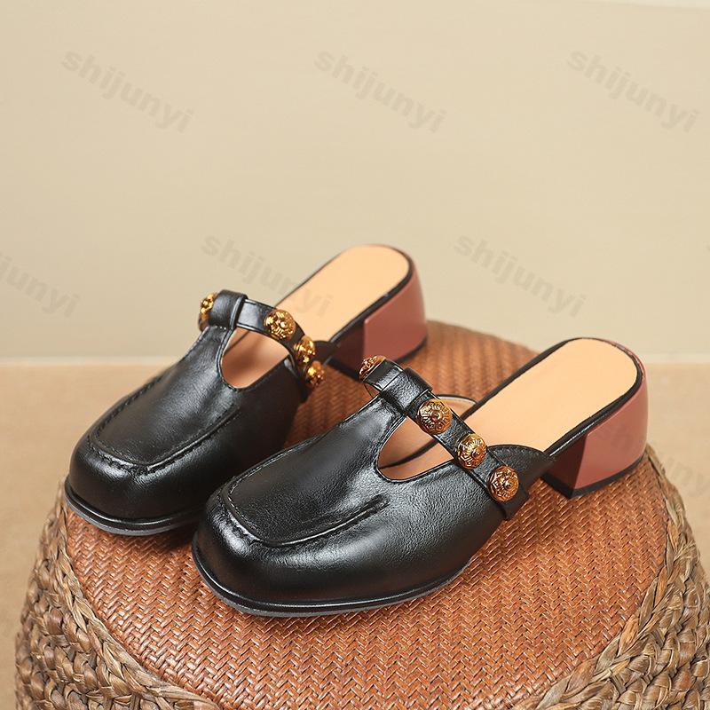 

Модные ретро полушлепанцы с вырезами женские лето 2025 французский стиль модные удобные туфли Мэри Джейн одинарные уличные туфли-лодочки с квадратным носком 35 чёрный