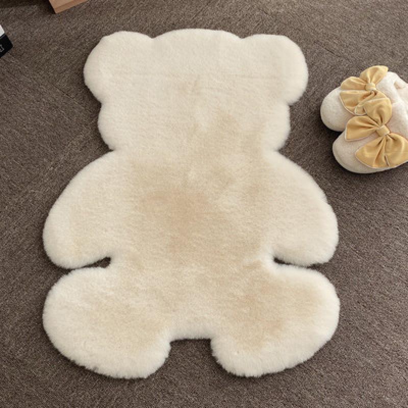 Cartoon Bear Plush Rug for Girls' Bedroom or Cloakroom
