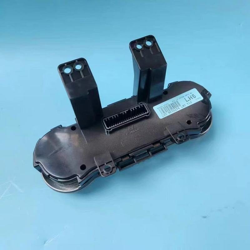 Car AC Heater Climate Control for IX35 Automatic Constant Temperature Air Conditioning Control Switch Assembly 97250-2Z000