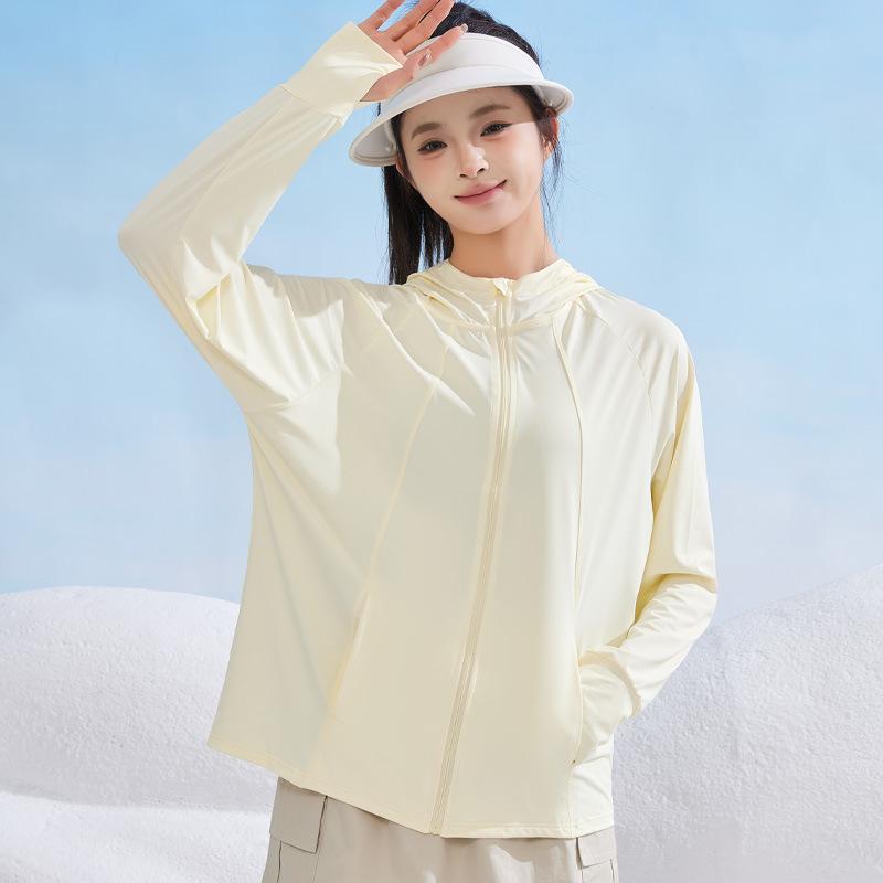Women’s Plus Size Sun Protection Jacket UPF50+ UV Protection Lightweight Breathable Ice Silk Summer Sunscreen Coat