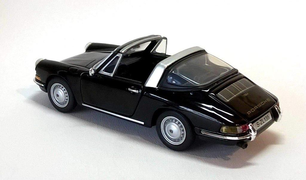 Burago Mini Car Porsche 911 Targa Convertible TARGA SPIDER 1967 1/32 (Black) [Item]