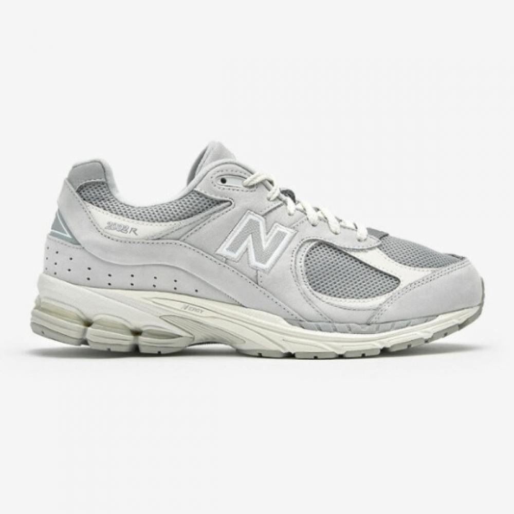

New Balance Sneakers U2002rap 235