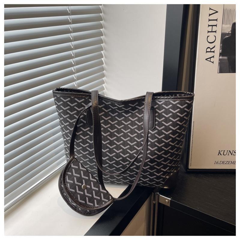 2 Autumn and winter retro women s bags, large-capacity shoulder bags, fashion trends, simple texture, new tote bags