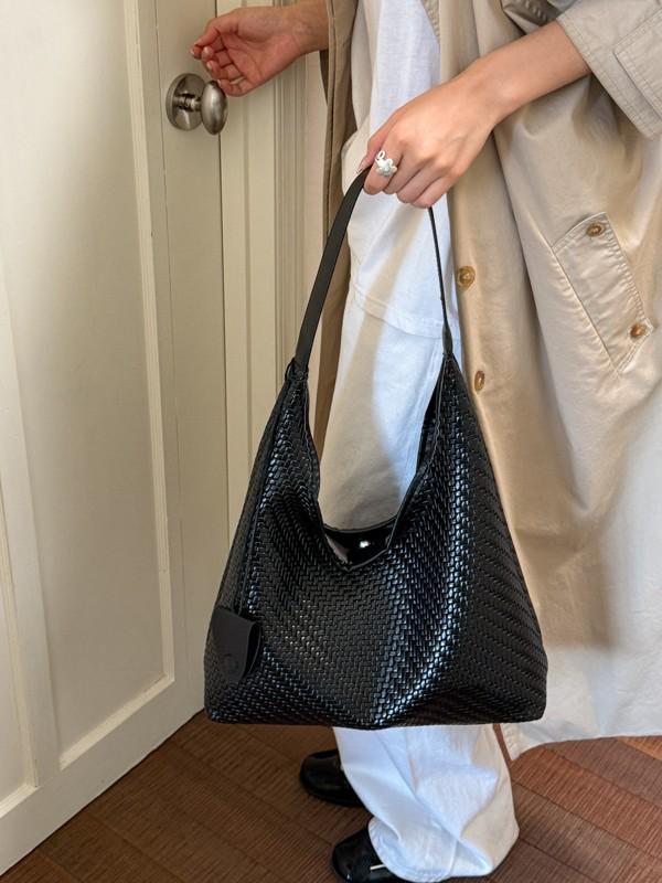 High-End Simple Retro Woven One-Shoulder Tote Bag - Stylish and Trendy Mother-Child Design