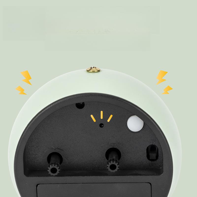 European Metal Alarm Clock Simple Creative Clock Mute Electronic Clock Living Room Bedroom Seat Clock