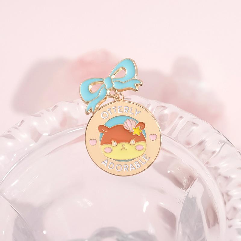 And Fun Colorful Cartoon Animal Brooch Featuring Elegant Bow Design And Versatile Alloy Construction