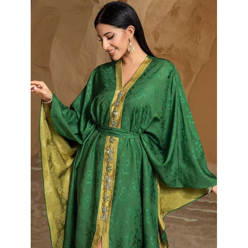 New Middle East Handmade Seam Drill Fashion Robe Dress Hand Sewn Diamond V-neck Dress