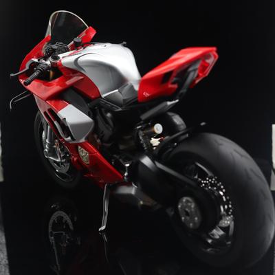 Spray 1:6  Ducati V4S 1/9 H2R Racing Motorcycle Alloy Diecast Model Car Sound And Light Dynamic Ornaments Decoration Collection
