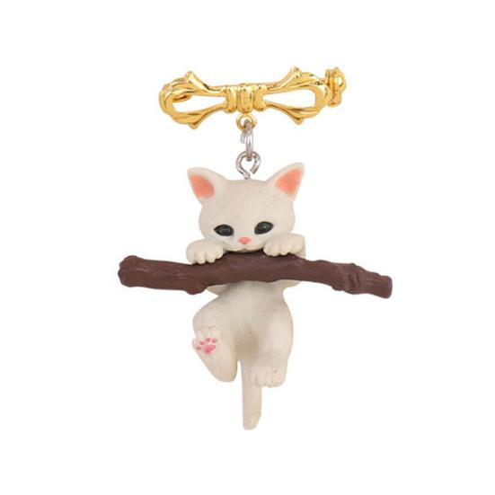 

Women Brooch Bow Cat Hug Branch Design Lapel Pin Non-Slip Buckle Animal Charm Scarf Badge Clothing Bags Accessories A